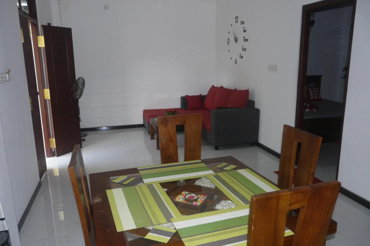 Hidden Villa Hikkaduwa Bagian luar foto