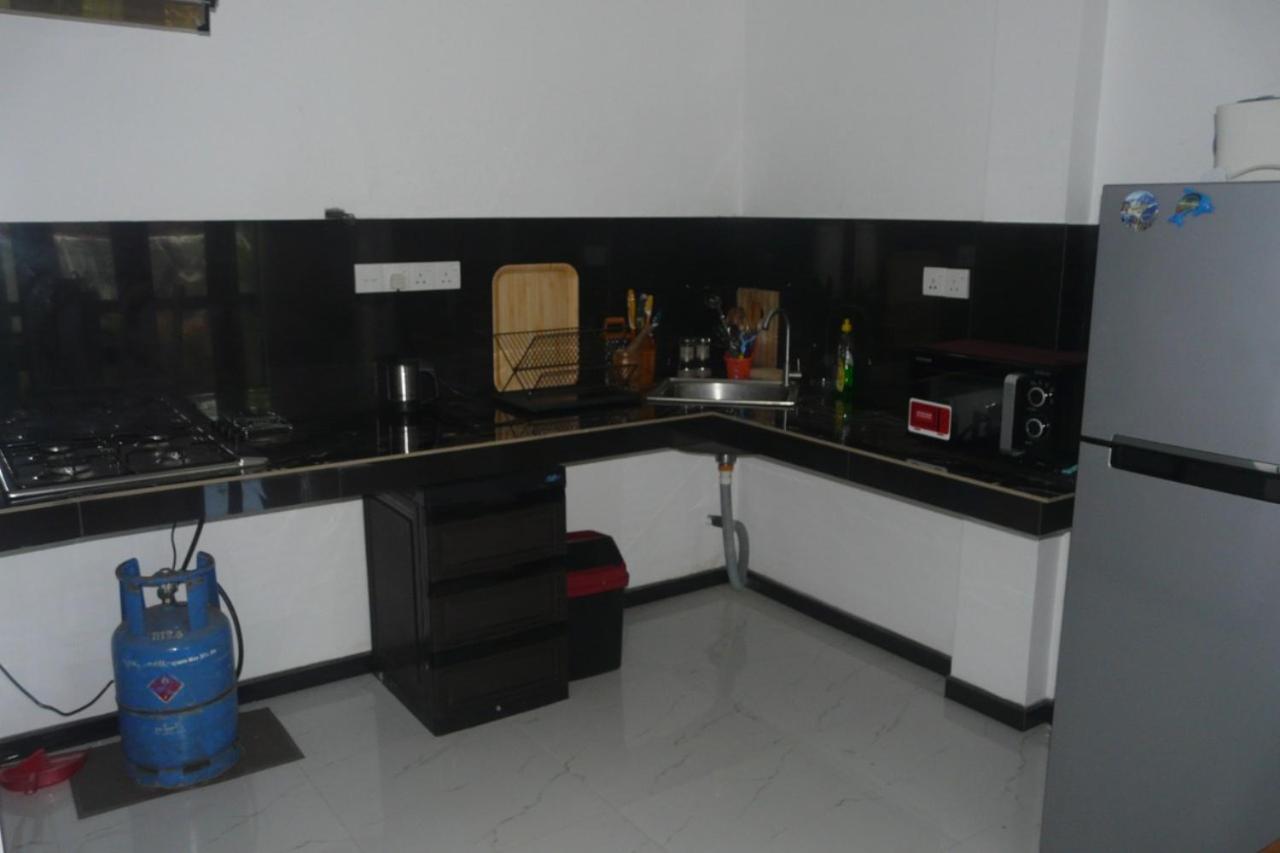 Hidden Villa Hikkaduwa Bagian luar foto