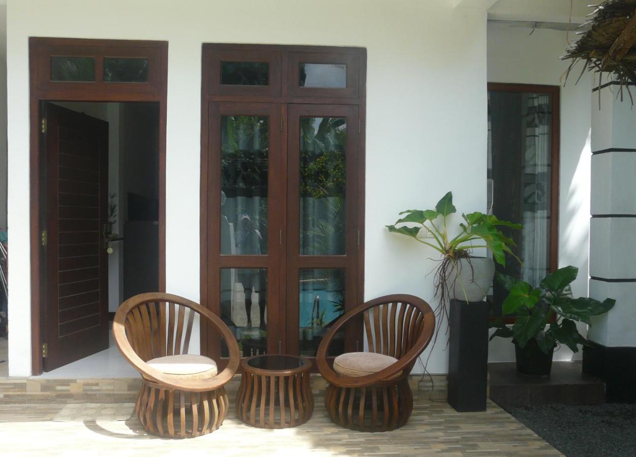 Hidden Villa Hikkaduwa Bagian luar foto