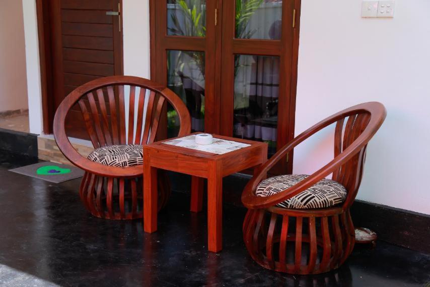Hidden Villa Hikkaduwa Bagian luar foto